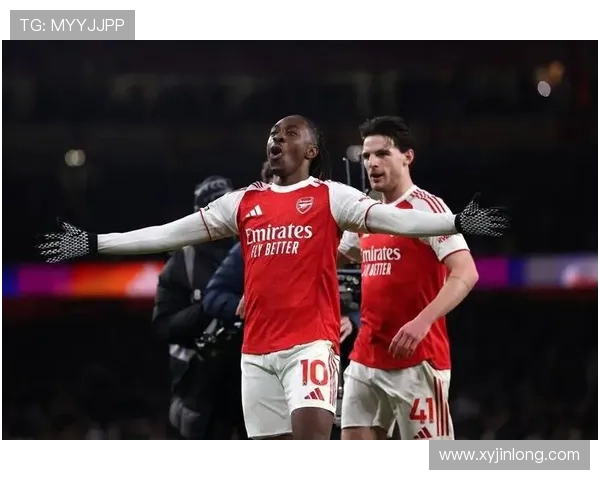 埃泽在北伦敦德比中上演帽子戏法创历史成就引发热议