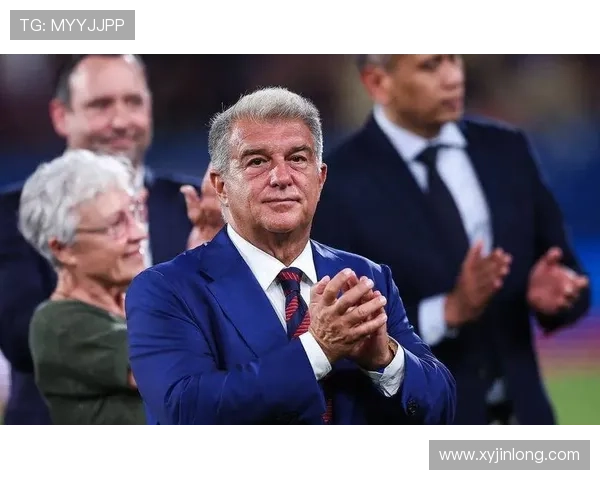 拉波尔塔谈梅西雕像计划称会在合适时机提出